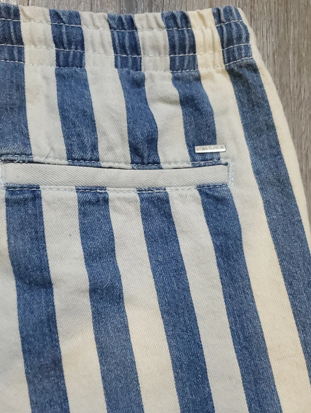 PacSun Blue and White Vertical Stripe Swim Trunks, Size L
